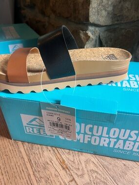 Reef Cushion Vista Hi Slide Sandal Tag - Black Duo